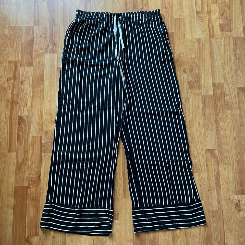 Simple Black/White Striped Rayon Wide Leg Pants Size 3X